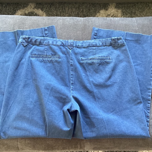 Isaac Mizrahi True Denim Wide Leg Jeans - Picture 6 of 8